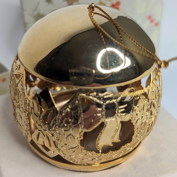 Gorham Christmas Tree Ornament Golden Wreaths 1984 Vintage - Picture 4 of 7